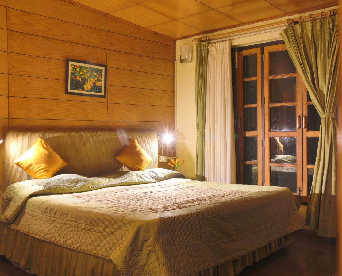 The Lake Resort Naukuchiatal Exterior foto