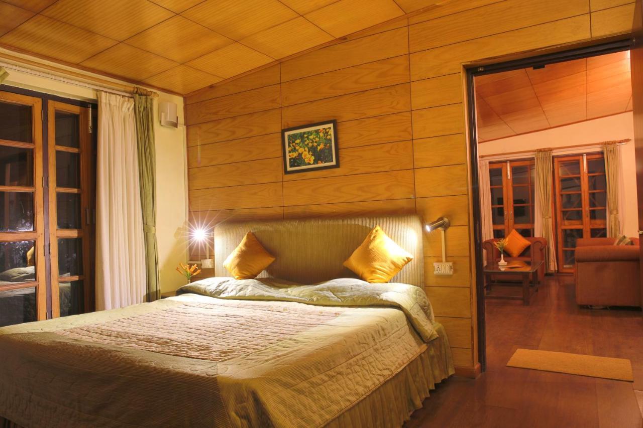 The Lake Resort Naukuchiatal Exterior foto